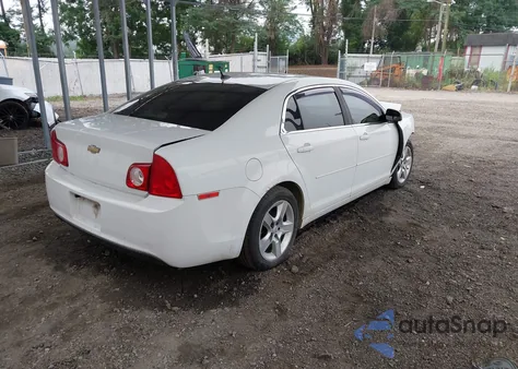 2011 Chevrolet Malibu Ls z USA, uszkodzony, nr VIN 1G1ZB5E12BF235377